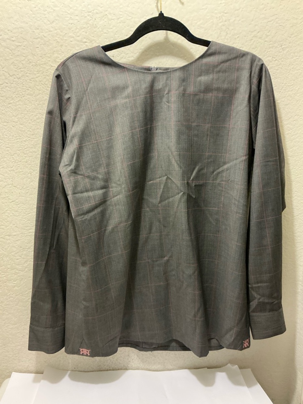 Double R by Ravi Ratan Gray Plaid Long-Sleeve Women’s Top